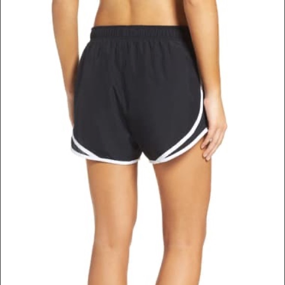 Nike Dri-Fit Tempo Shorts - Picture 3 of 6